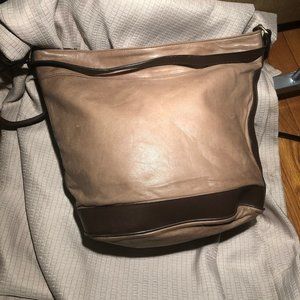 Della Novita leather shoulder baghandbag 13X11X4,
